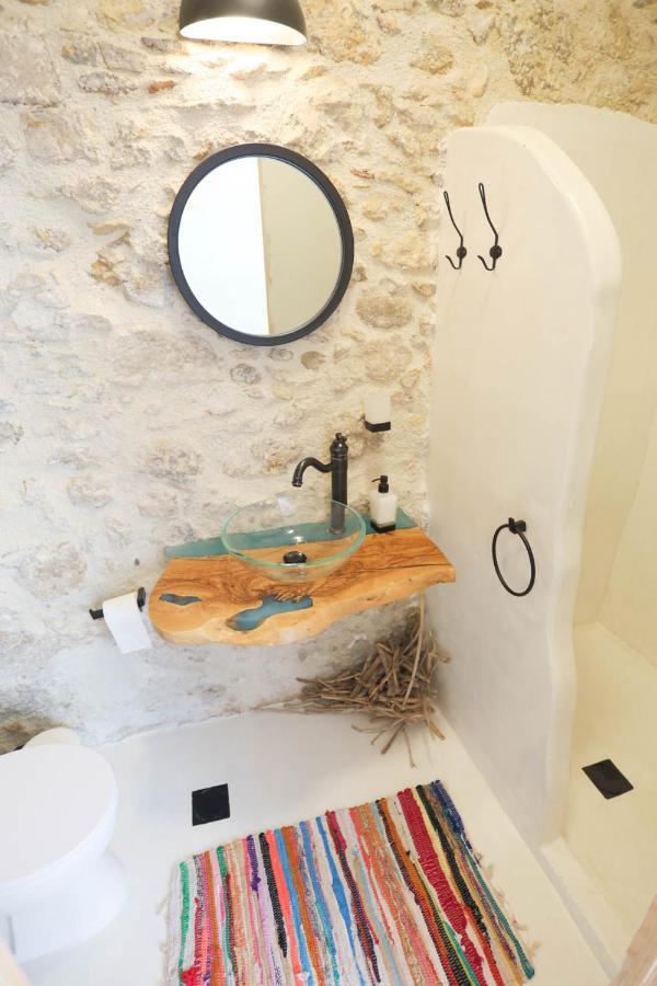 Ravi Boutique Home - 1 minute walk from beach Kalyves Extérieur photo
