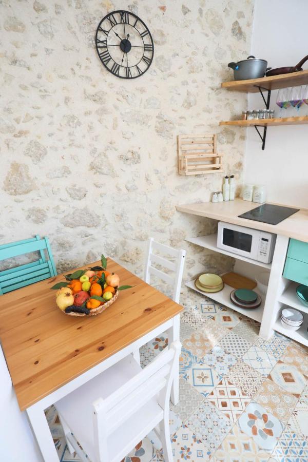 Ravi Boutique Home - 1 minute walk from beach Kalyves Extérieur photo