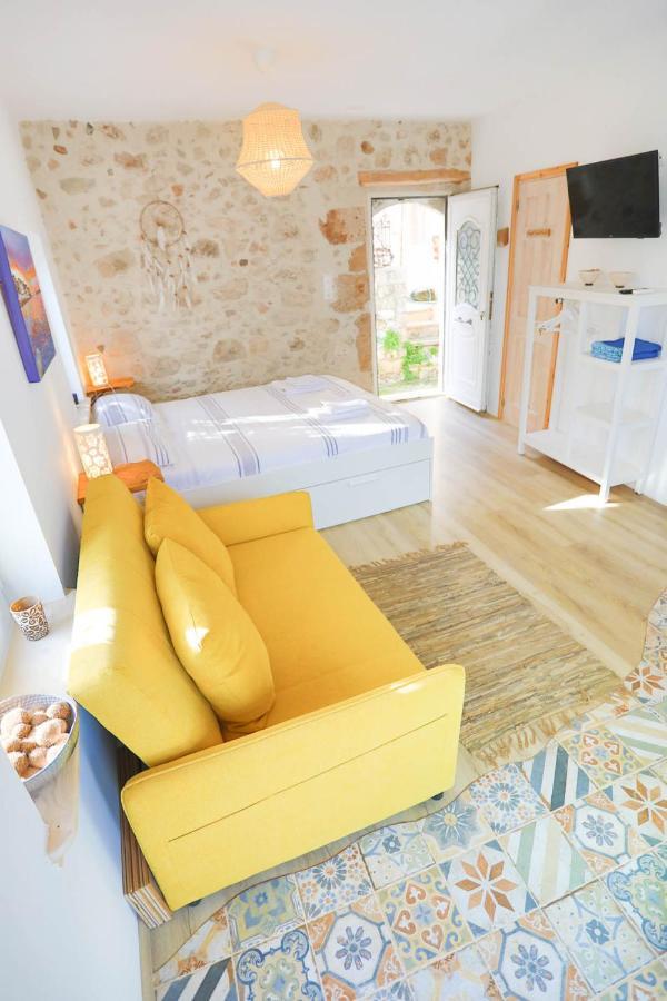 Ravi Boutique Home - 1 minute walk from beach Kalyves Extérieur photo