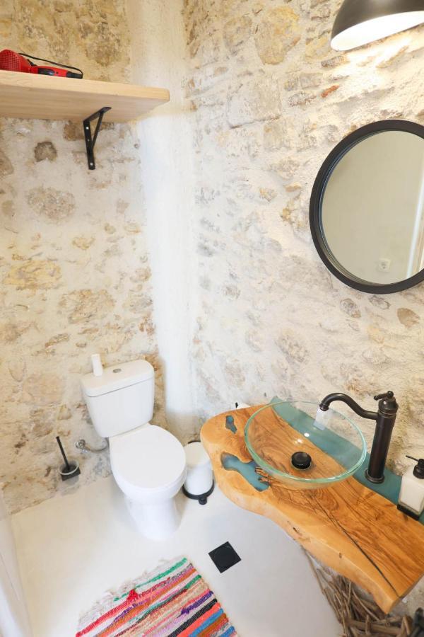 Ravi Boutique Home - 1 minute walk from beach Kalyves Extérieur photo
