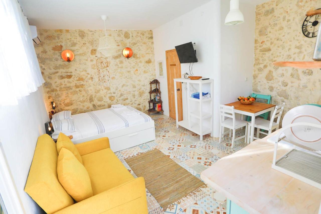 Ravi Boutique Home - 1 minute walk from beach Kalyves Extérieur photo