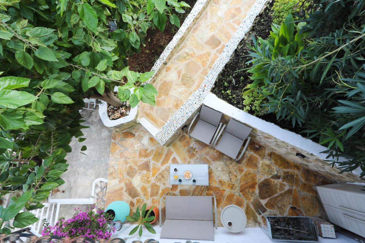 Ravi Boutique Home - 1 minute walk from beach Kalyves Extérieur photo